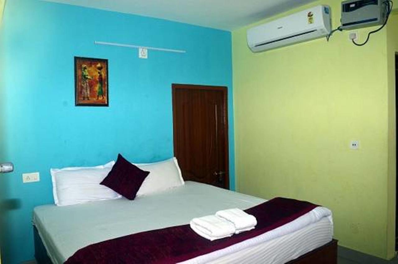 Hotel Sands Bay Пури Экстерьер фото