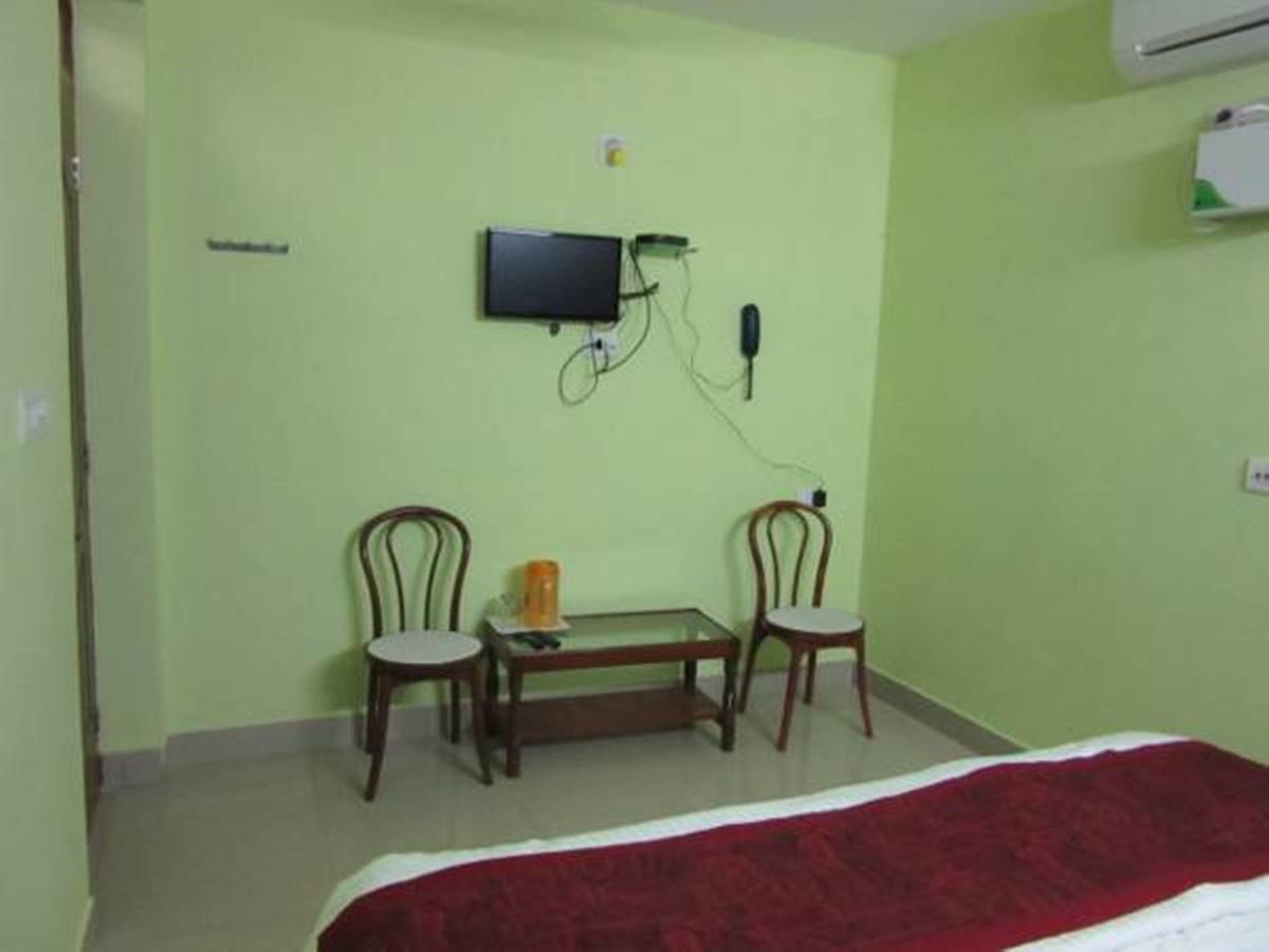 Hotel Sands Bay Пури Экстерьер фото